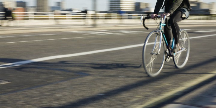 Participa de la encuesta «Reglamentación para Ciclista»